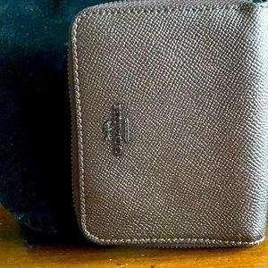 Coach sm zip